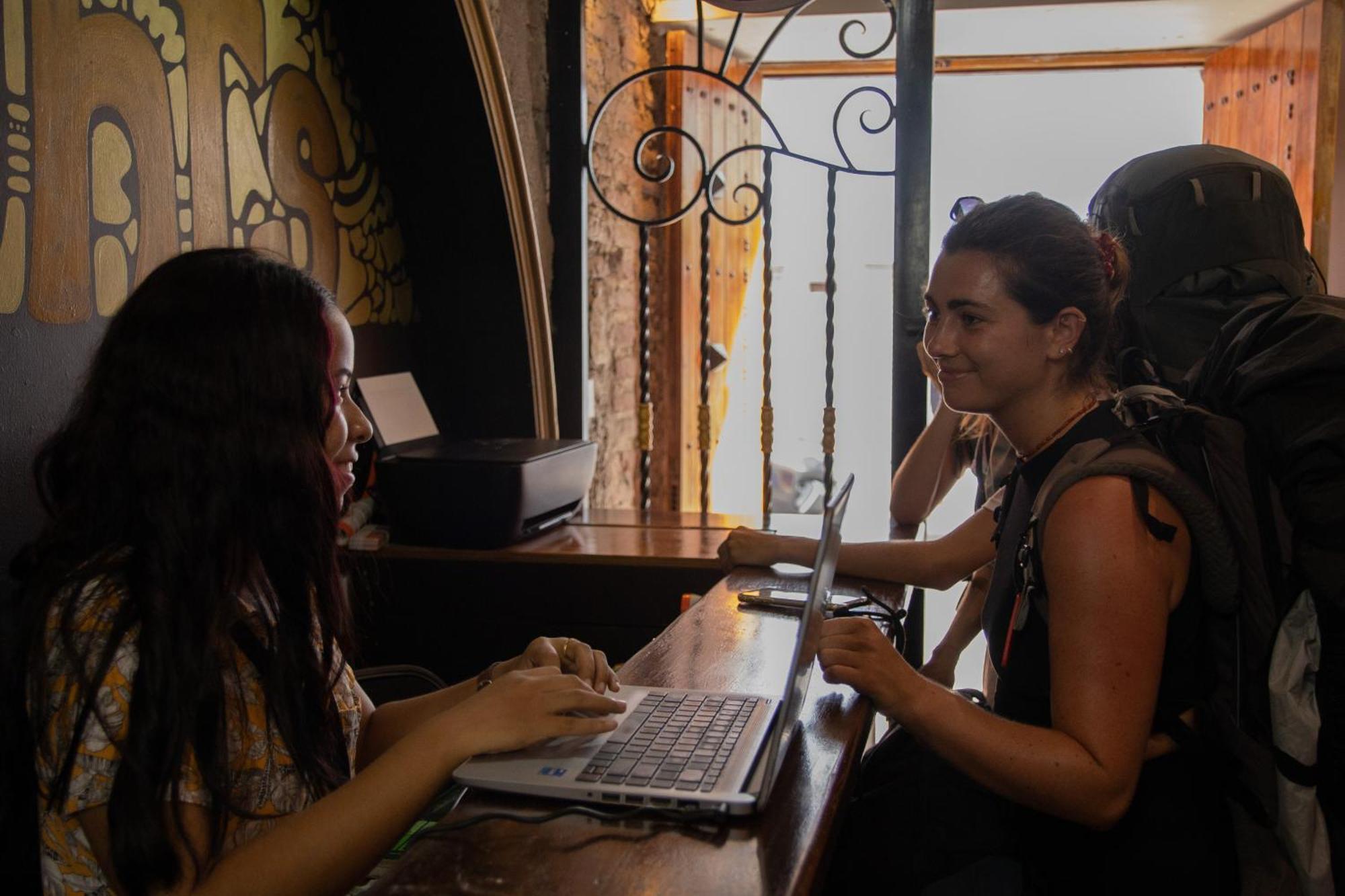 Seven Nights Hostel Cartagena Exterior foto