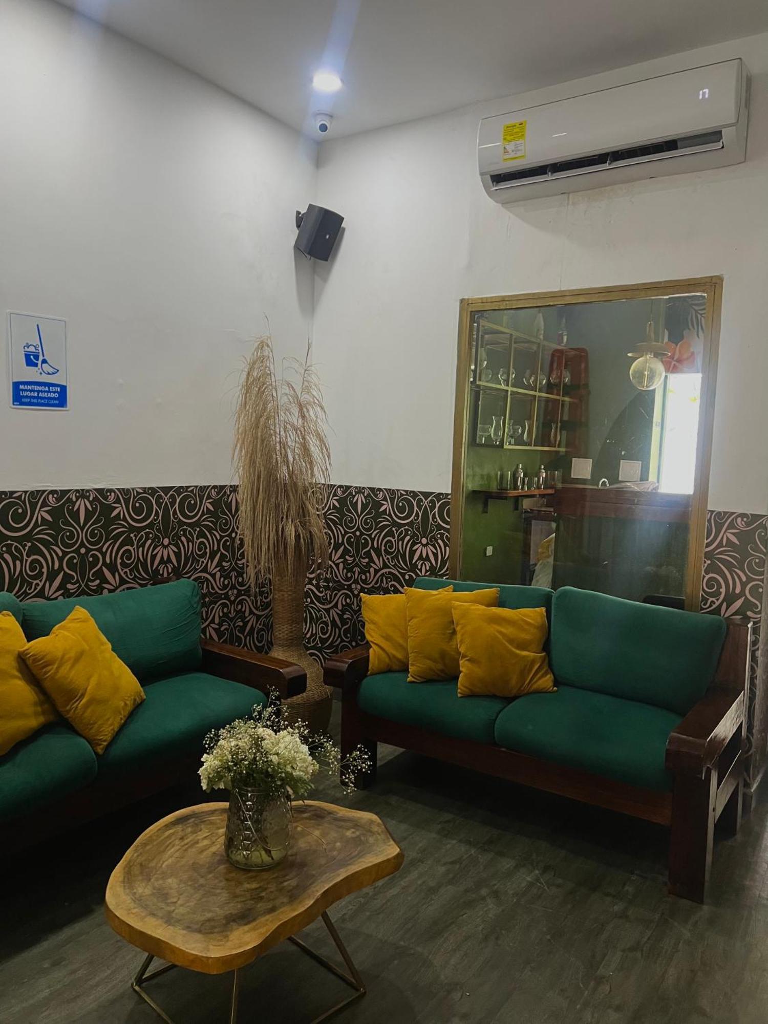 Seven Nights Hostel Cartagena Exterior foto